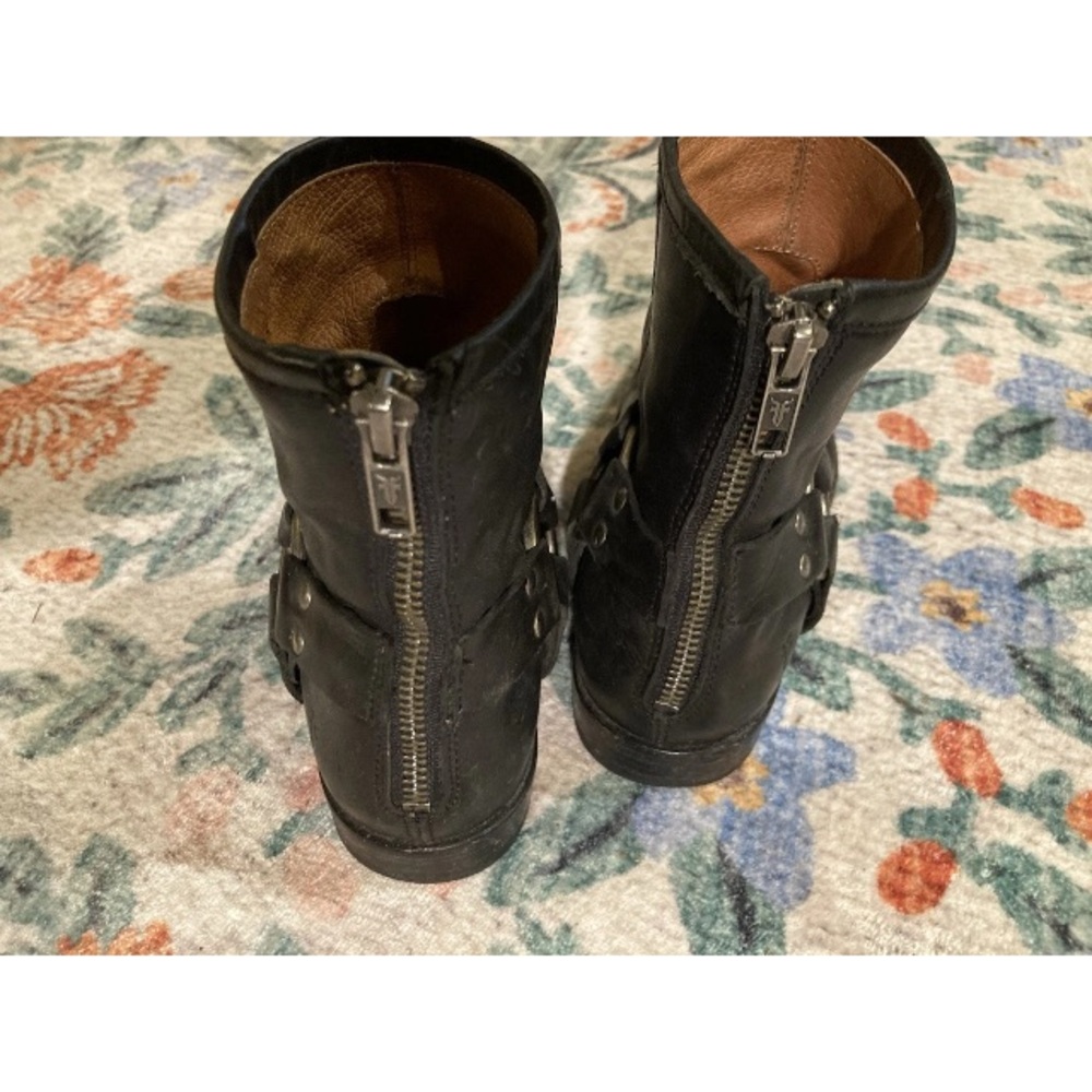 Frye Womens Leather Back Zip Philip Harness Ankle Boots Black  Size 6.5 short - Picture 2 of 4